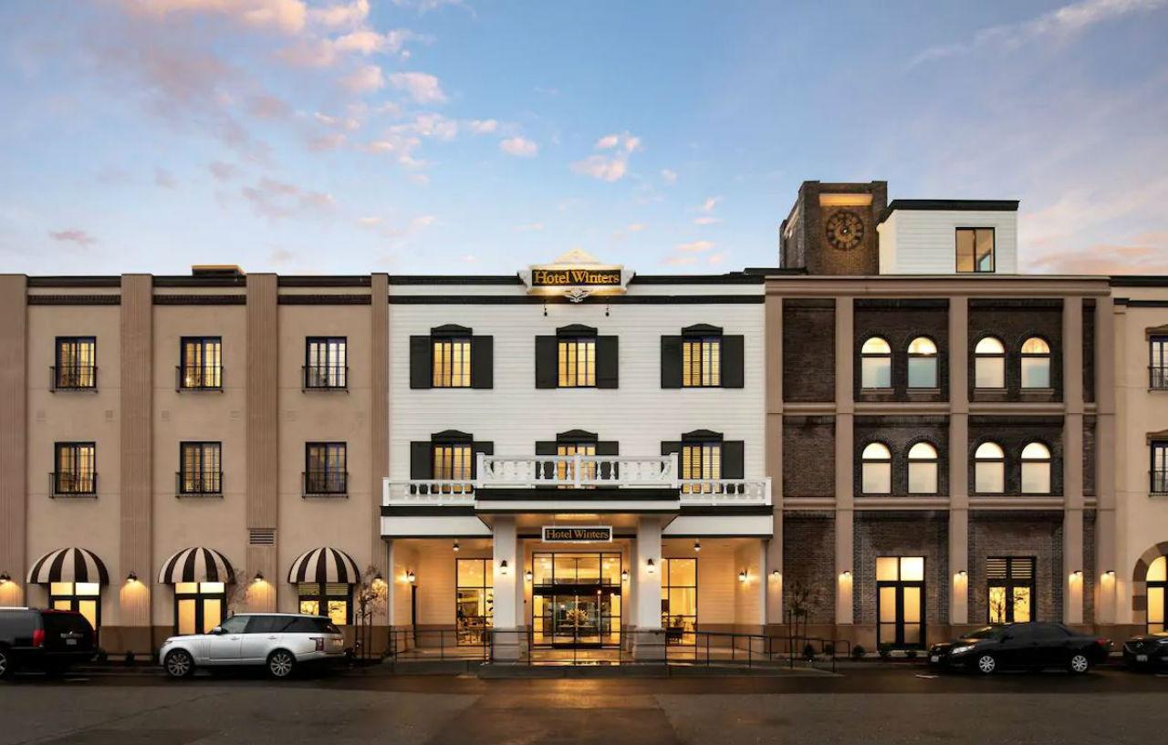 Hotel Winters Bagian luar foto